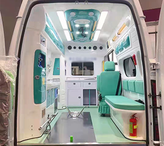 察布查尔锡伯车辆内部展示